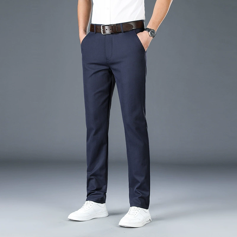 Klassische Hose für Männer mit hohem Stretch-Anteil