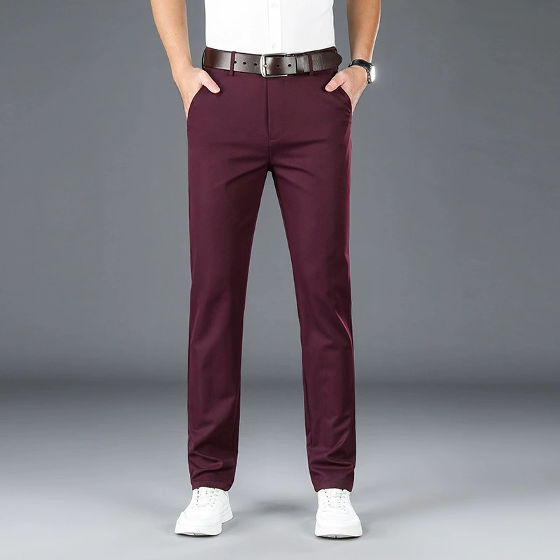 Klassische Hose für Männer mit hohem Stretch-Anteil