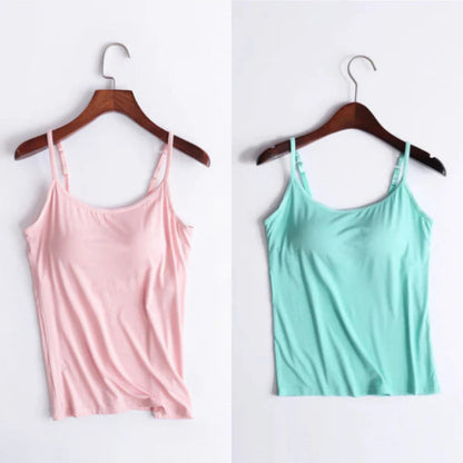 Locker sitzendes Tanktop mit integriertem BH