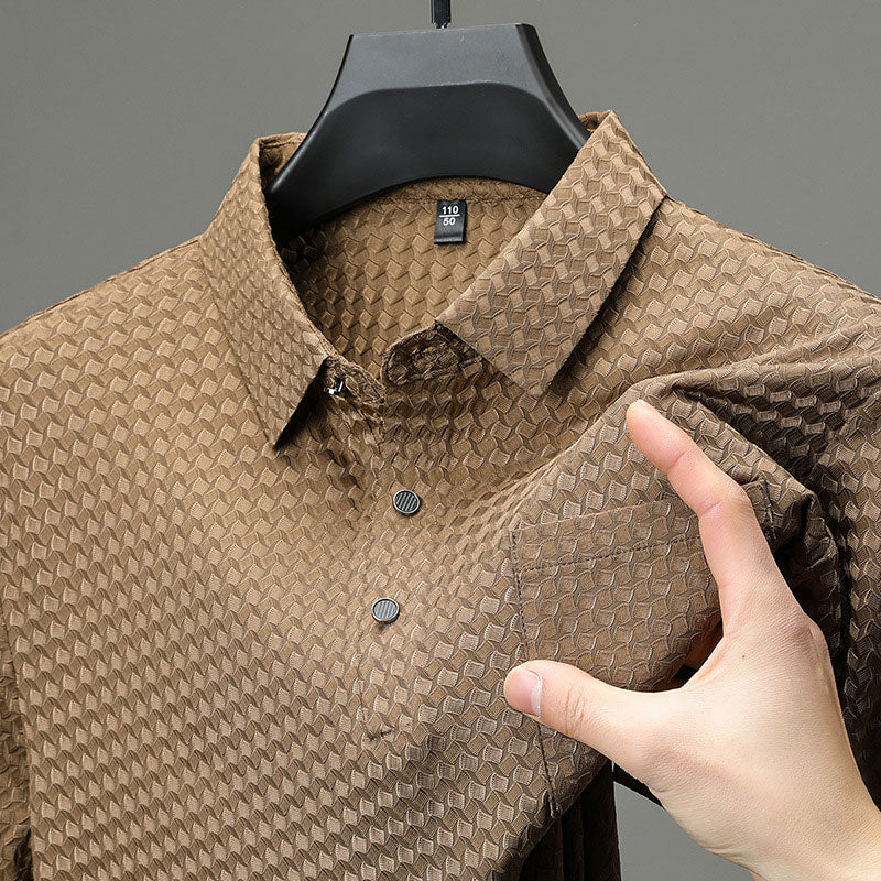 🔥Men's Kurzarm strukturiertes Hemd 🌬️ Komfortable und atmungsaktiv, stilvolle Textur, perfekt für geschäftlich und lässiges Tragen!