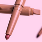 🔥 Promoção 🔥 50% DE DESCONTO – Caneta Delineador Labial com Peptídeos e Duas Pontas | Longa duração, hidratante & cores vibrantes